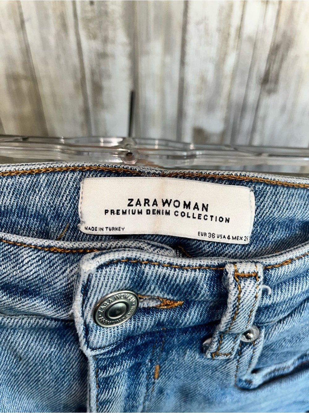 Zara High Rise Distressed Skinny Jeans Light Wash Raw Hem Size 4 - Picture 6 of 6